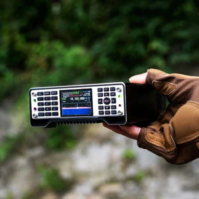 3Rd Generation Q900 V3 300Khz-1.6Ghz HF/VHF/UHF ALL Mode SDR TransceivHappy Radios3Rd Generation Q900 V3 300Khz-1