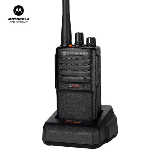 Motorola-VZ-10 Walkie Talkie, UHF 403-470MHz, Lithium-ion 1600, 16 ChaHam Radios